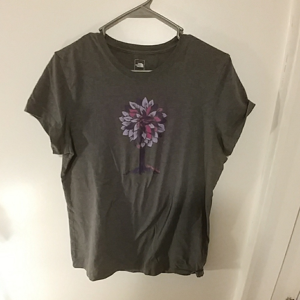 The North Face t-shirt